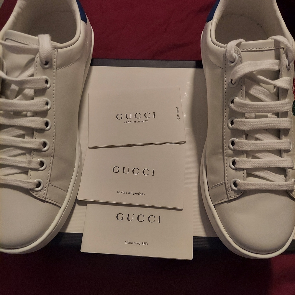 Gucci tennis sneakers